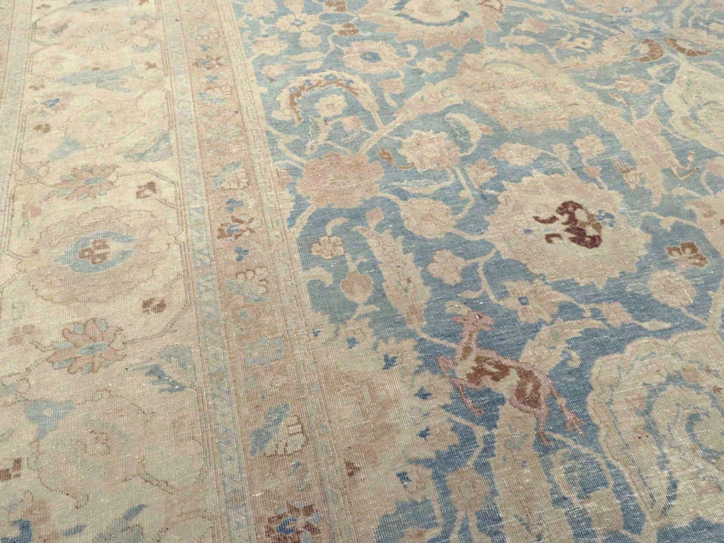 Antique Persian Tabriz Carpet, No.27416 - Gsblank