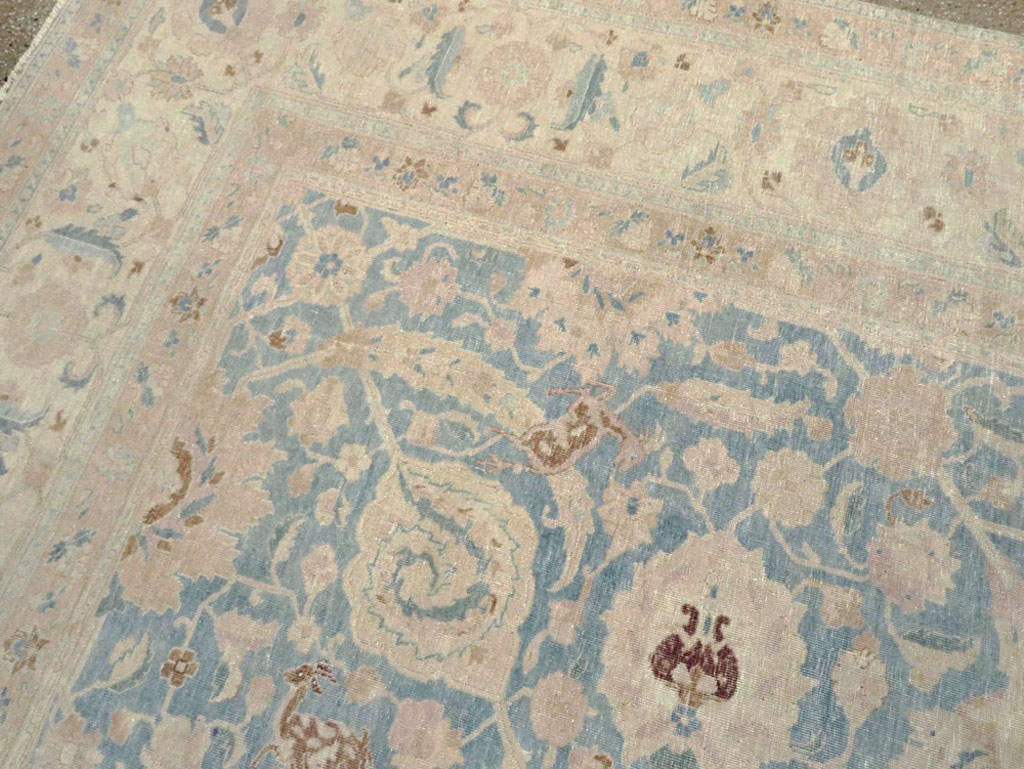 Antique Persian Tabriz Carpet, No.27416 - Gsblank