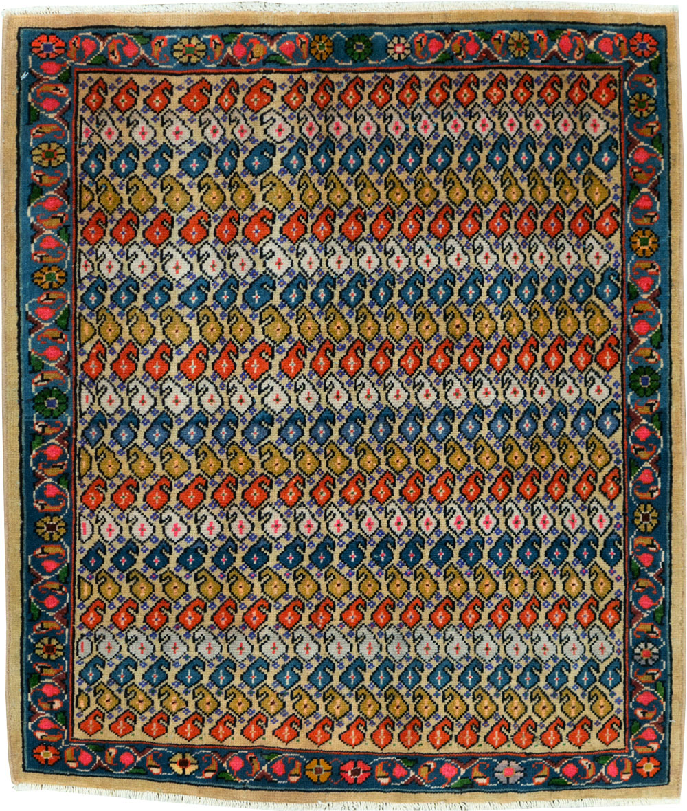 Vintage Persian Mahal Rug, No.27422 - Gsblank