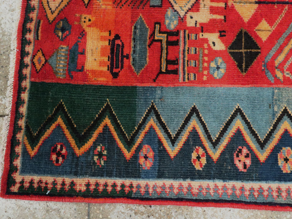 Vintage Persian Pictorial Mahal Rug, No.27431 - Gsblank