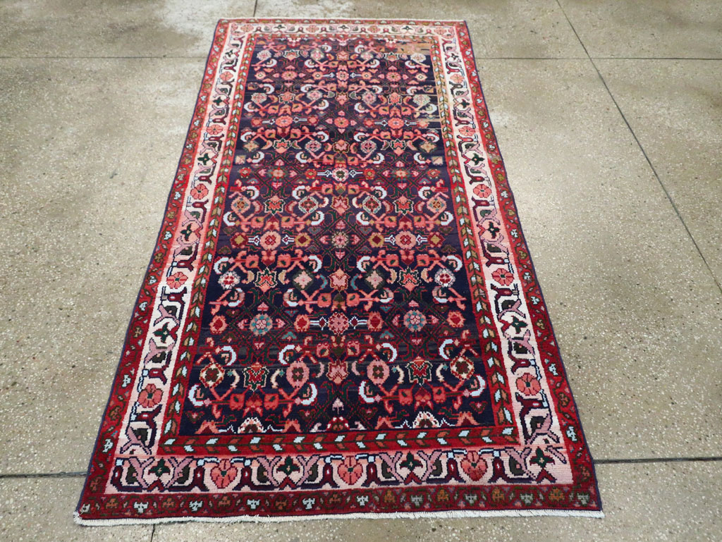 Vintage Persian Hamadan Rug, No.27446 - Gsblank