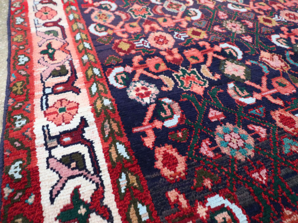 Vintage Persian Hamadan Rug, No.27446 - Gsblank