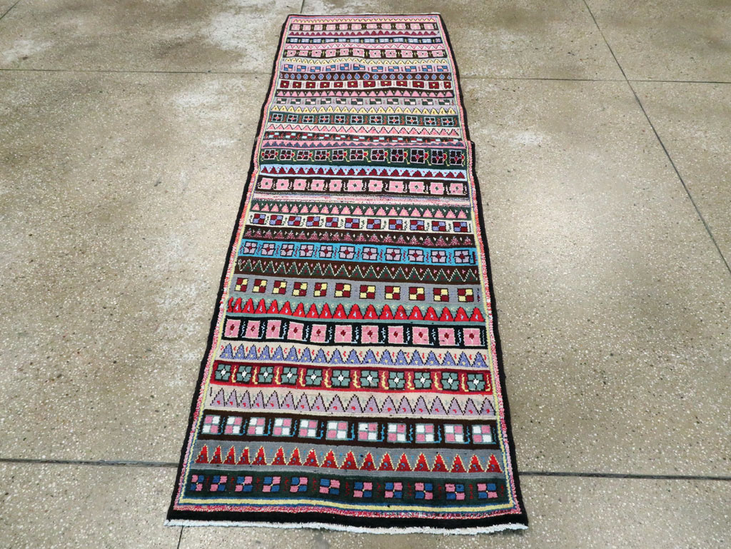 Vintage Persian Mahal Runner, No.27453 - Gsblank
