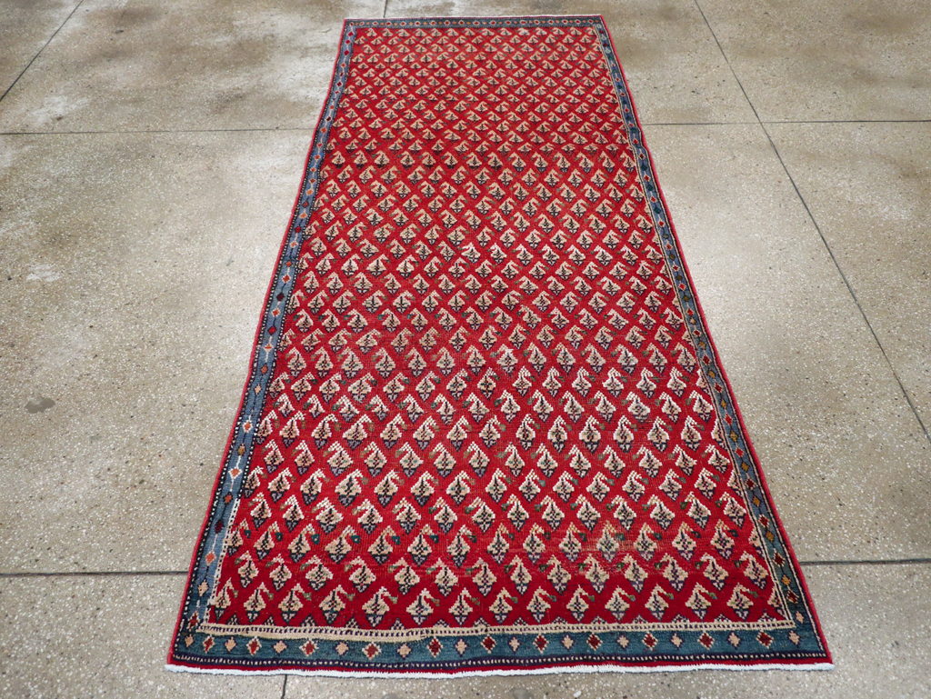 Vintage Persian Mahal Gallery Rug, No.27459 - Gsblank