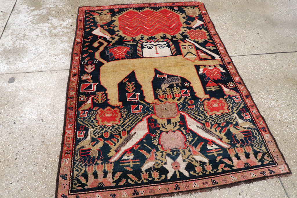 Antique Persian Kurdish Pictorial Rug, No.27469 - Gsblank