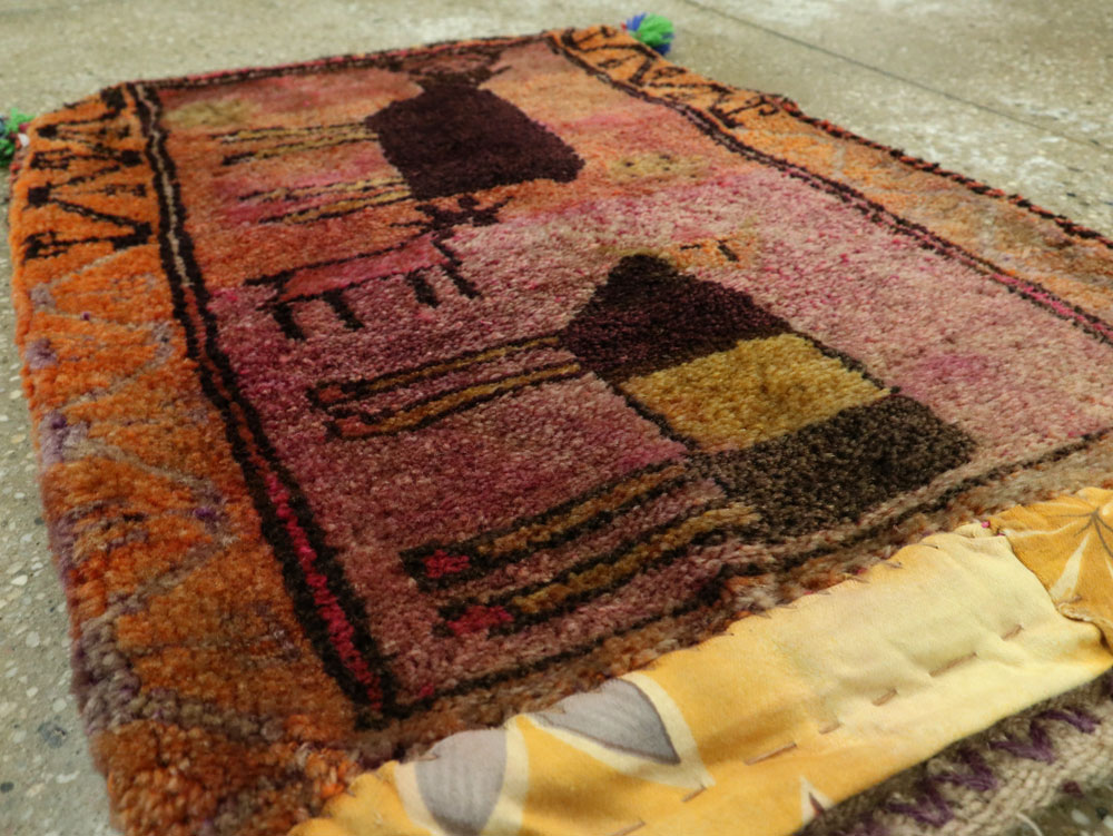 Vintage Turkish Anatolian Pictorial Rug, No.27479 - Gsblank