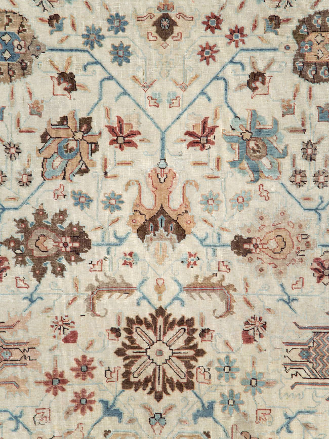 Vintage Persian Tabriz Accent Rug, No.27482 - Gsblank