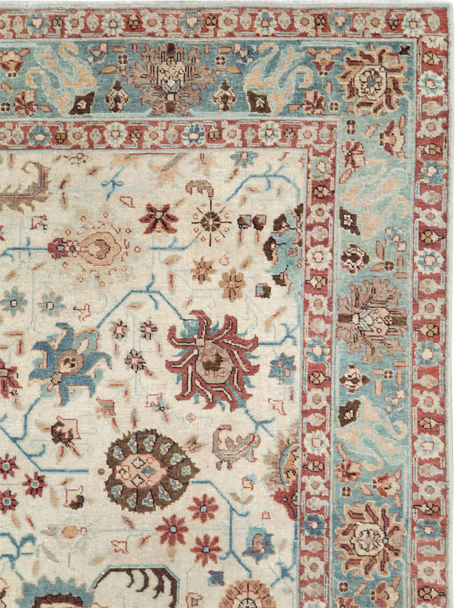 Vintage Persian Tabriz Accent Rug, No.27482 - Gsblank