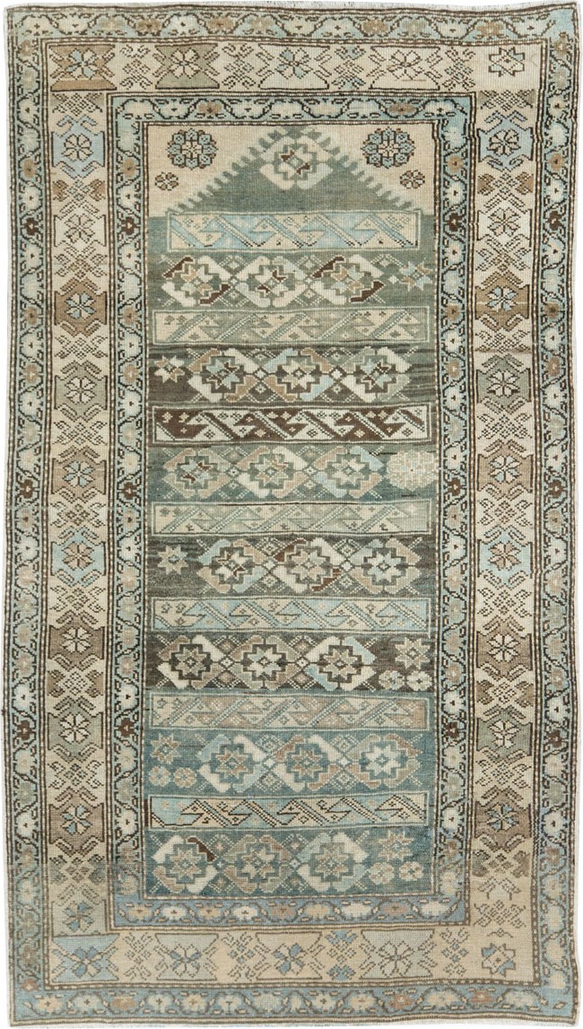 Vintage Persian Malayer Accent Rug, No.27483 - Gsblank