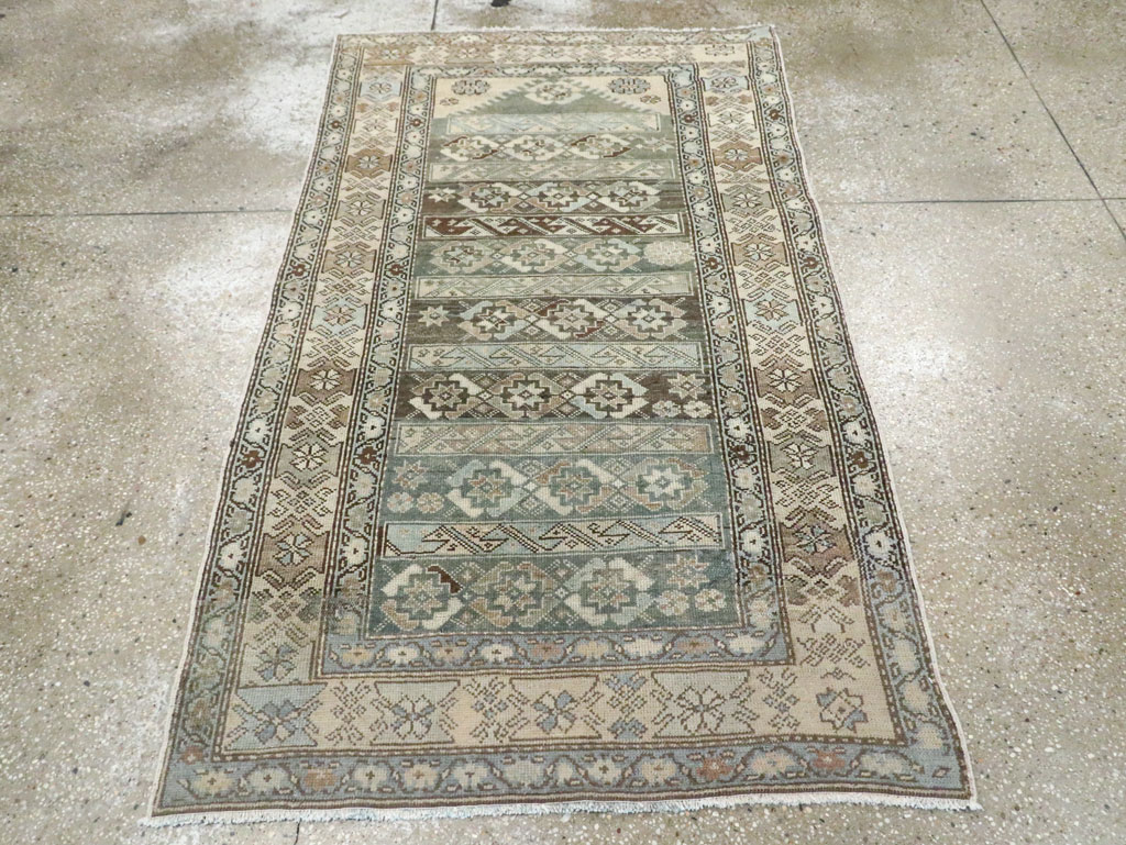 Vintage Persian Malayer Accent Rug, No.27483 - Gsblank