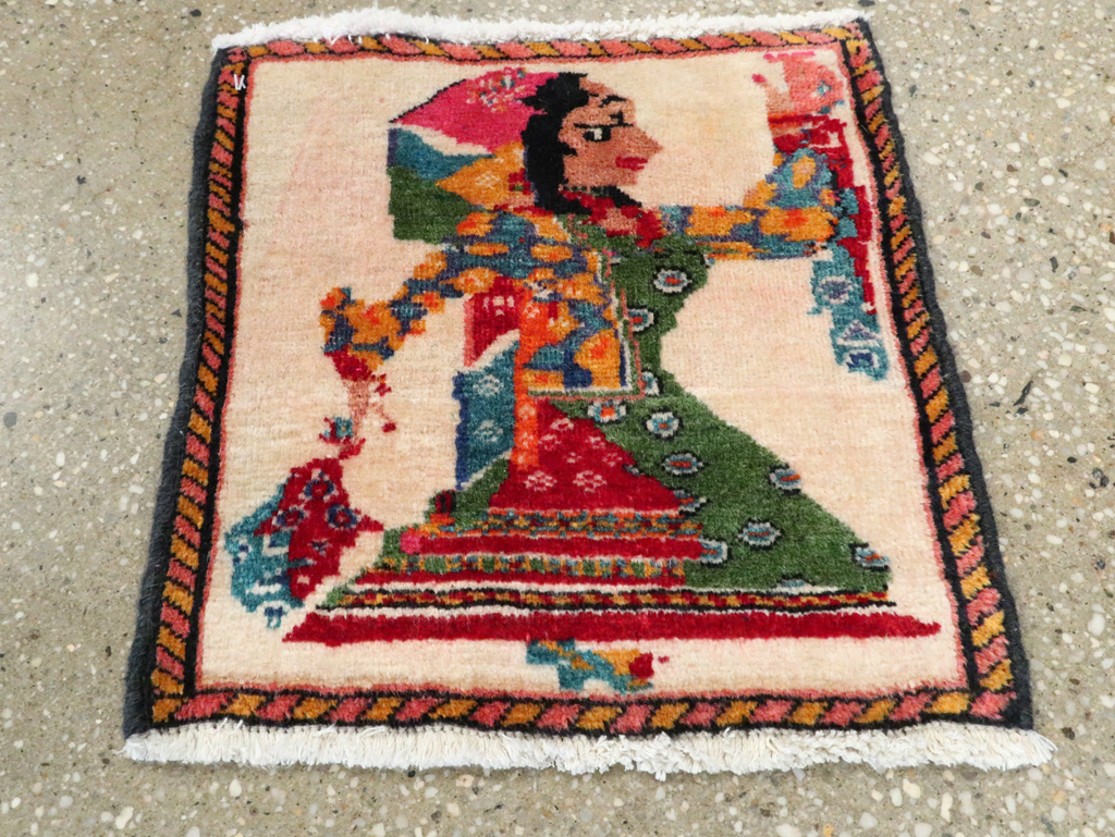 Vintage Persian Shiraz Pictorial Rug, No.27491 - Gsblank