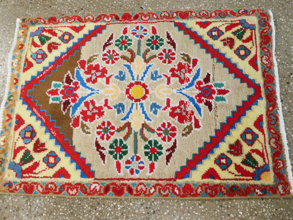 Vintage Persian Mahal Throw Rug (Pair: 2 of 2), No.27510 - Gsblank