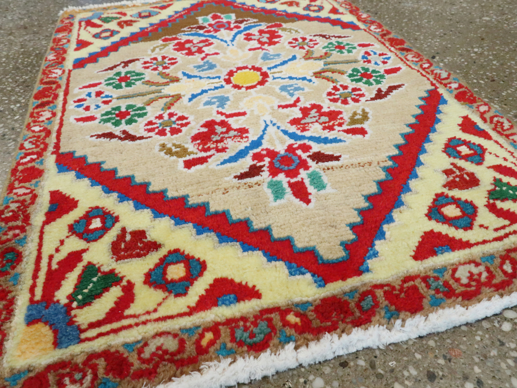 Vintage Persian Mahal Throw Rug (Pair: 2 of 2), No.27510 - Gsblank