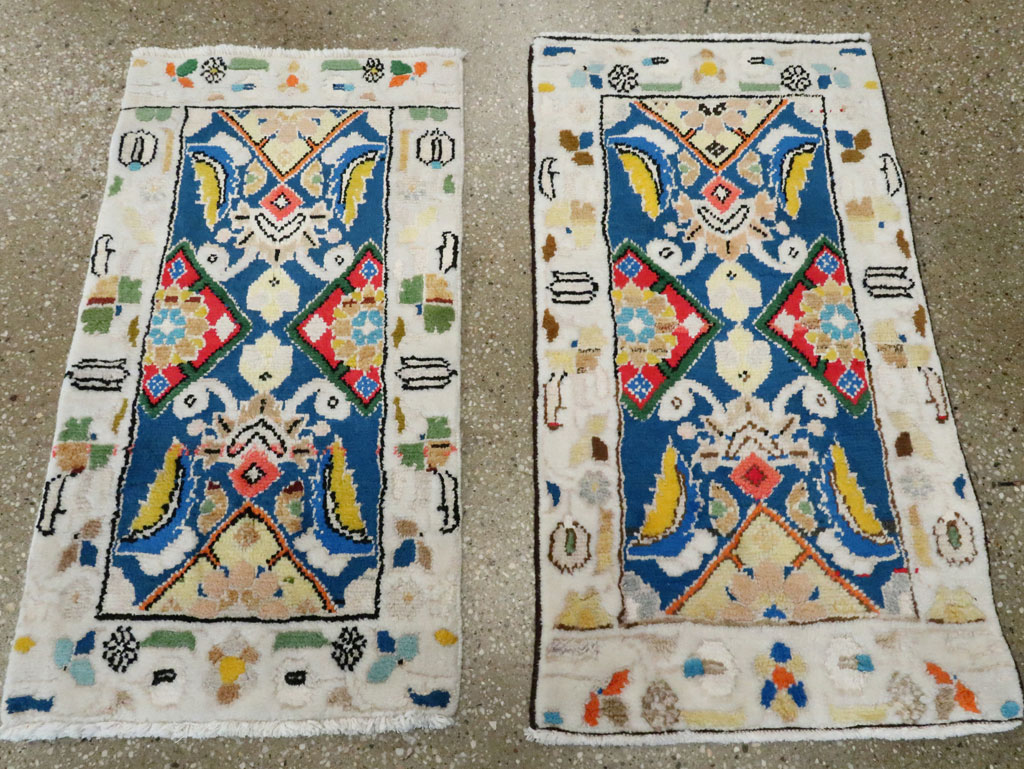 Vintage Persian Mahal Rug (Pair: 2 of 2), No.27513 - Gsblank