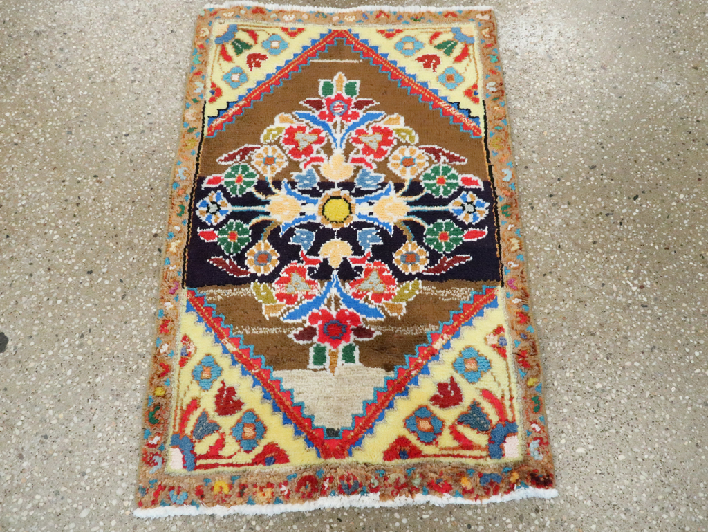 Vintage Persian Hamadan Throw Rug, No.27514 - Gsblank