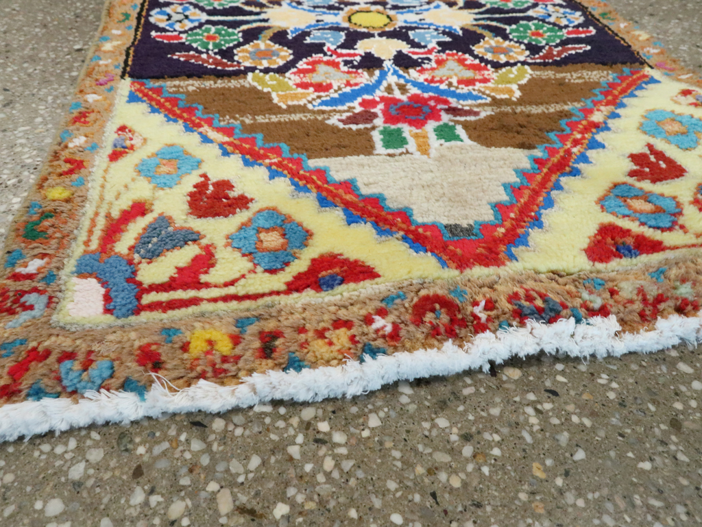 Vintage Persian Hamadan Throw Rug, No.27514 - Gsblank