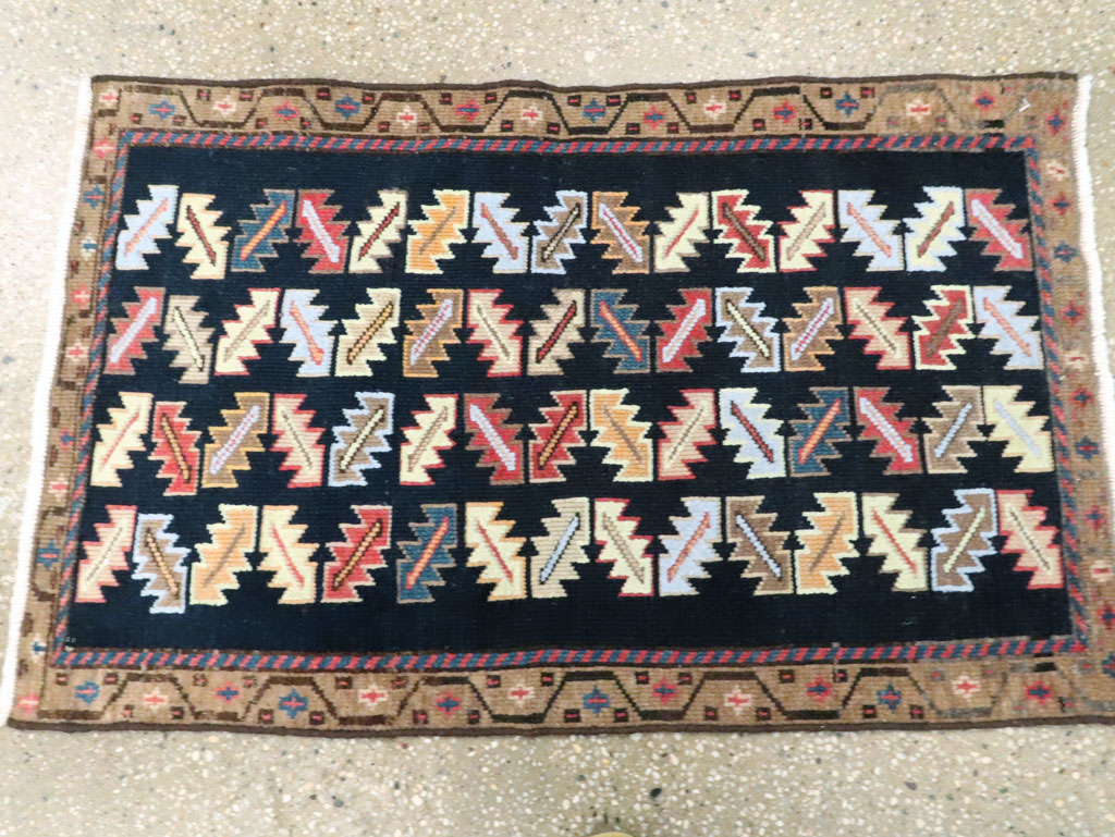 Vintage Persian Hamadan Rug, No.27515 - Gsblank