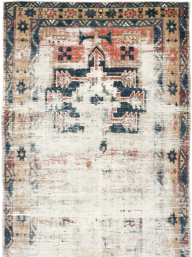 Vintage Persian Karajeh Runner, No.27518 - Gsblank