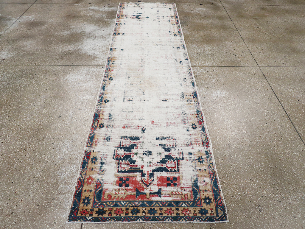 Vintage Persian Karajeh Runner, No.27518 - Gsblank