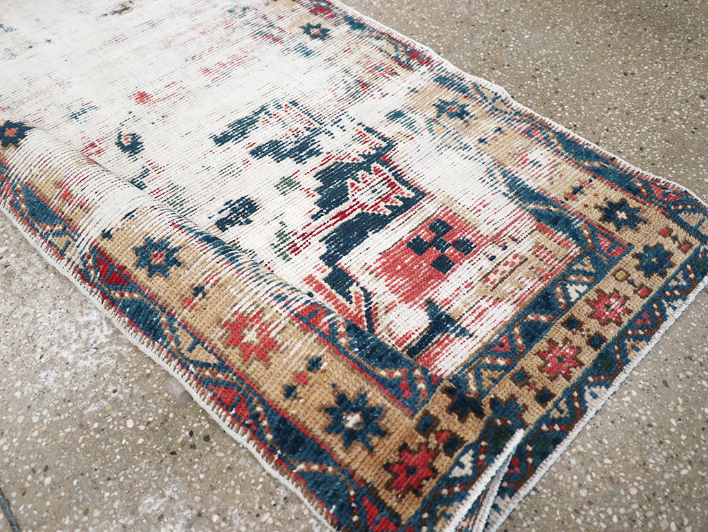 Vintage Persian Karajeh Runner, No.27518 - Gsblank