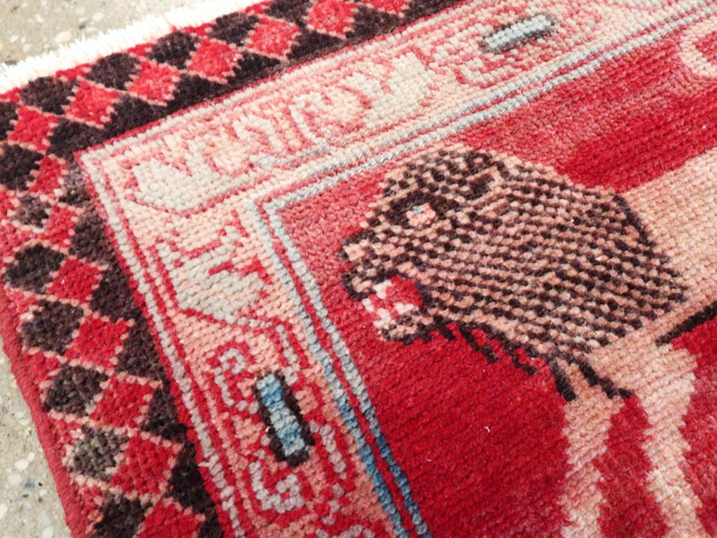 Vintage Persian Ardabil Pictorial Rug, No.27519 - Gsblank