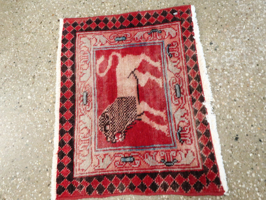 Vintage Persian Ardabil Pictorial Rug, No.27519 - Gsblank