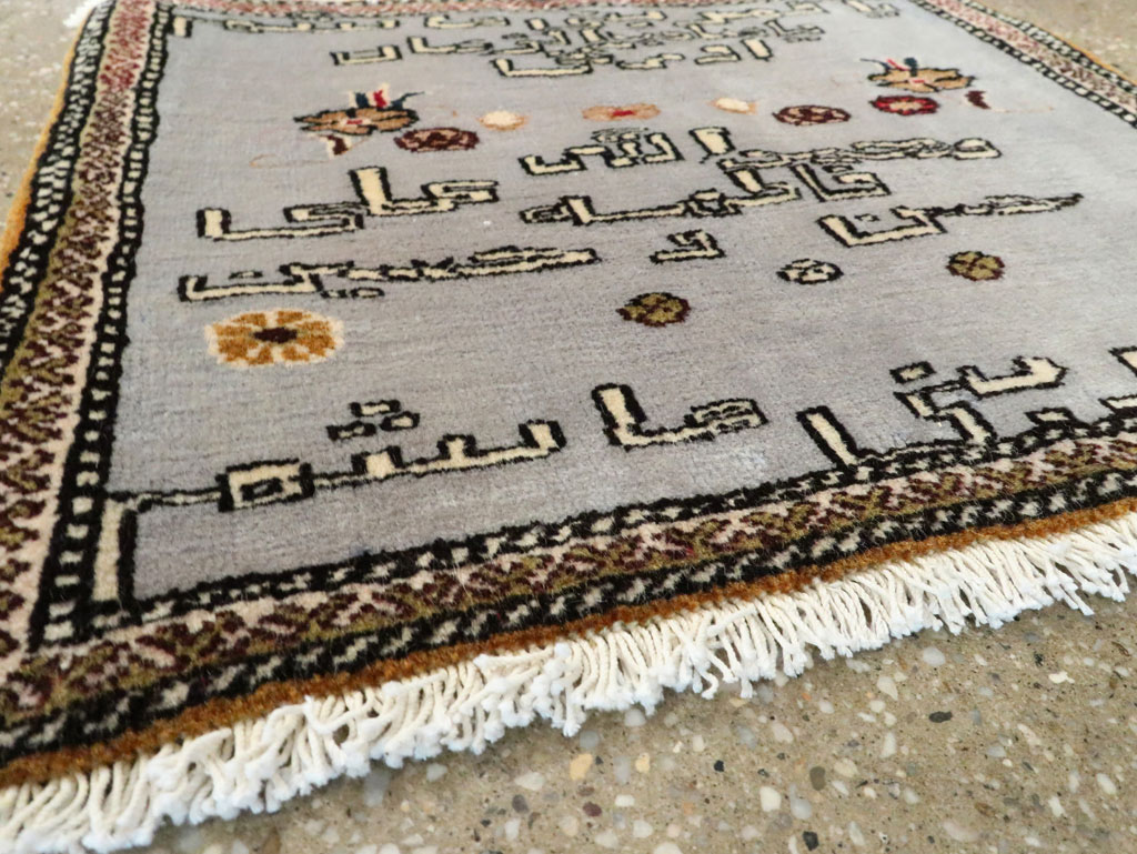 Vintage Persian Tabriz Pictorial Throw Rug, No.27536 - Gsblank