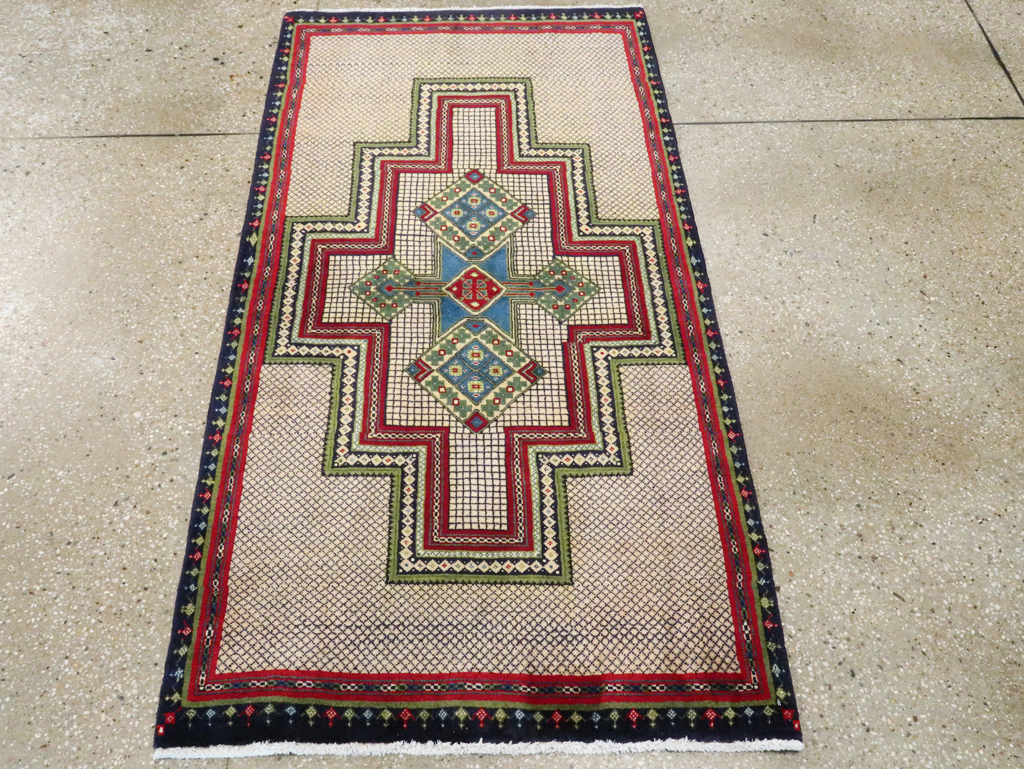 Vintage Persian Hamadan Rug, No.27541 - Gsblank