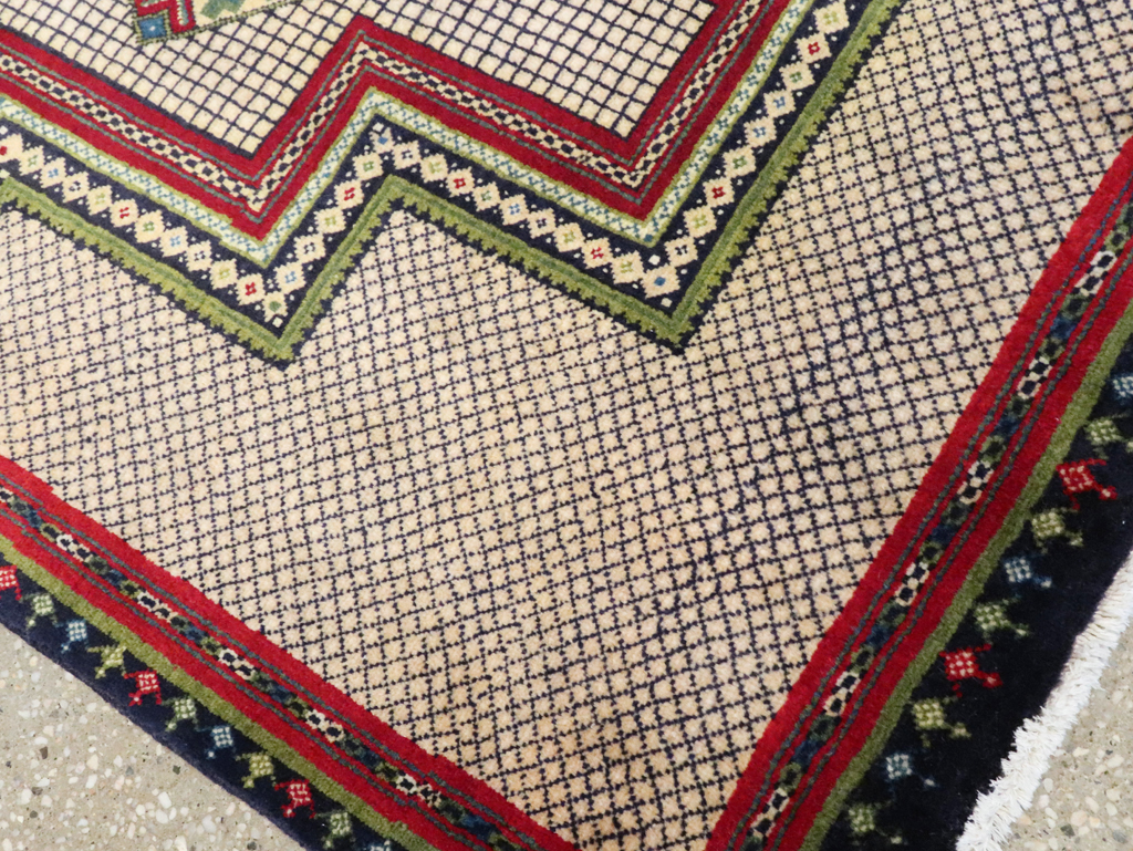 Vintage Persian Hamadan Rug, No.27541 - Gsblank