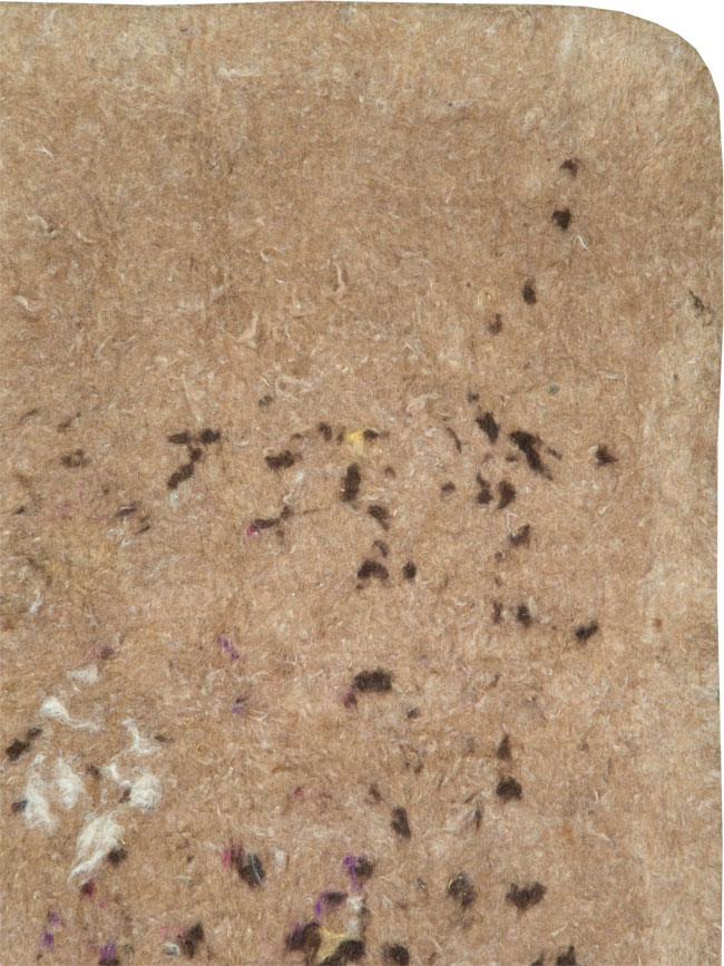 Vintage Persian Namad Felt Accent Rug, No.27545 - Gsblank