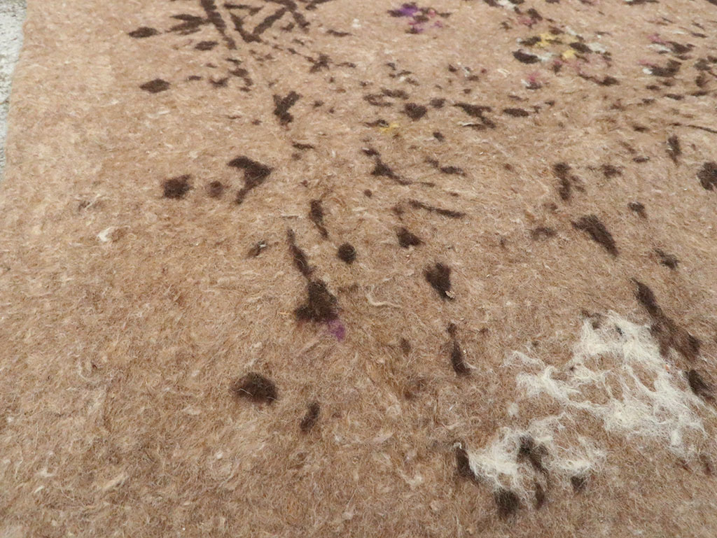 Vintage Persian Namad Felt Accent Rug, No.27545 - Gsblank