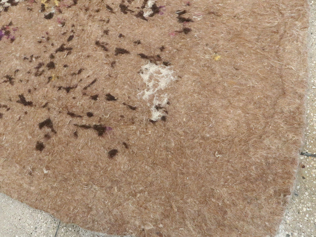 Vintage Persian Namad Felt Accent Rug, No.27545 - Gsblank