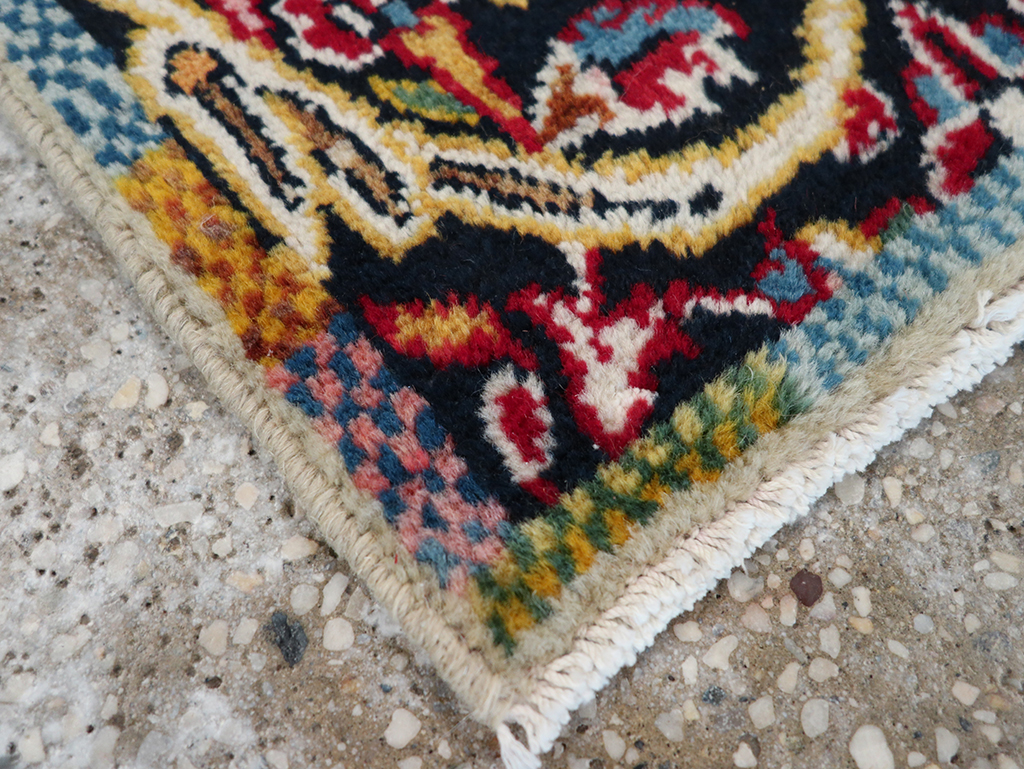 Vintage Persian Tabriz Rug, No.27553 - Gsblank