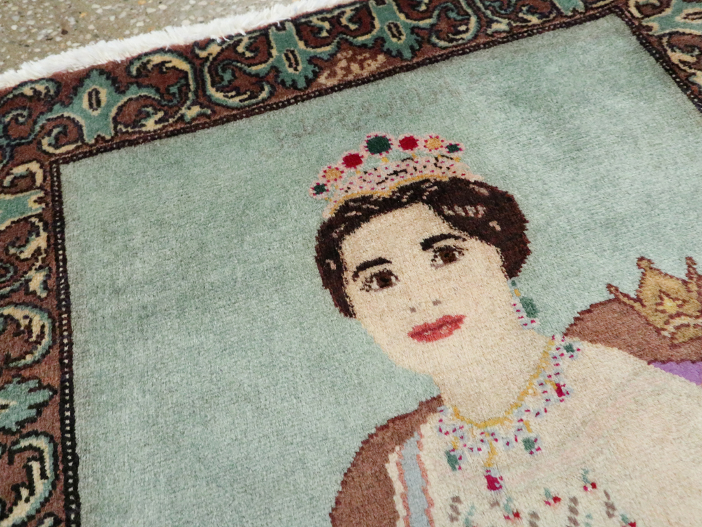 Vintage Persian Tabriz Pictorial Rug, No.27559 - Gsblank