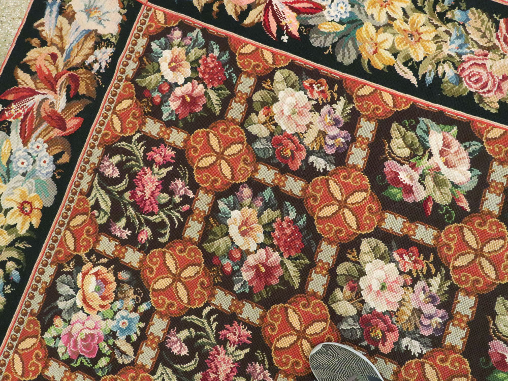 Antique English Flatweave Needlepoint Room Size Carpet, No.27565 - Gsblank
