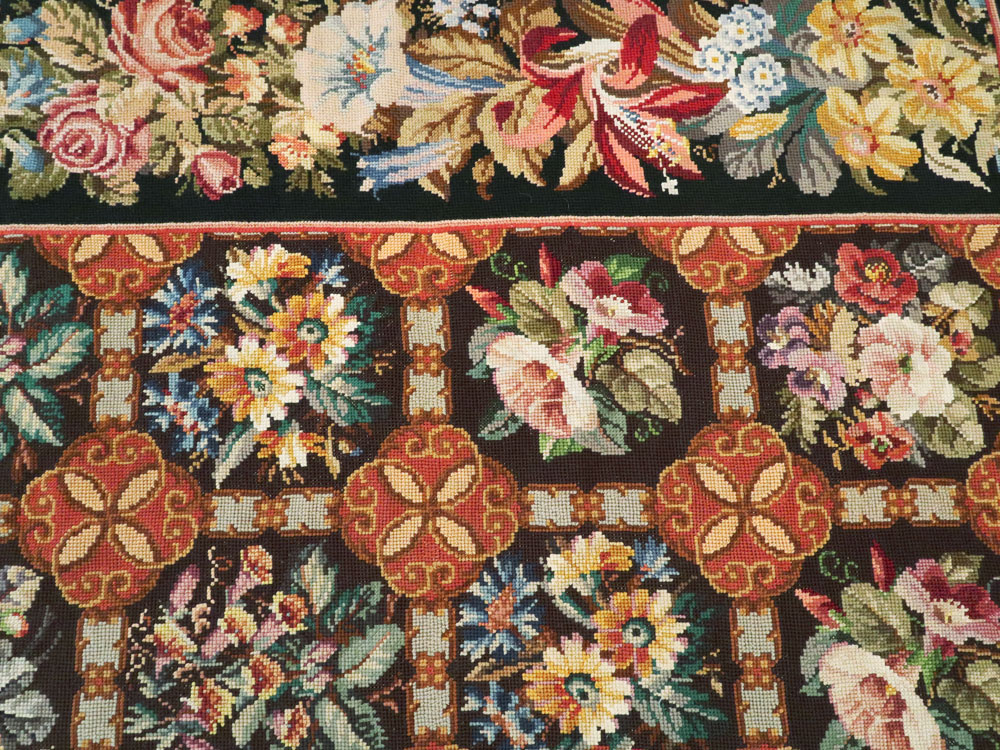 Antique English Flatweave Needlepoint Room Size Carpet, No.27565 - Gsblank