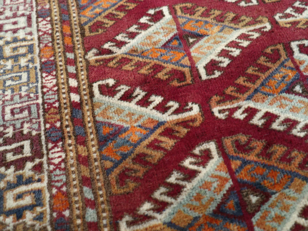 Vintage Central Asian Tekke Throw Rug, No.27569 - Gsblank