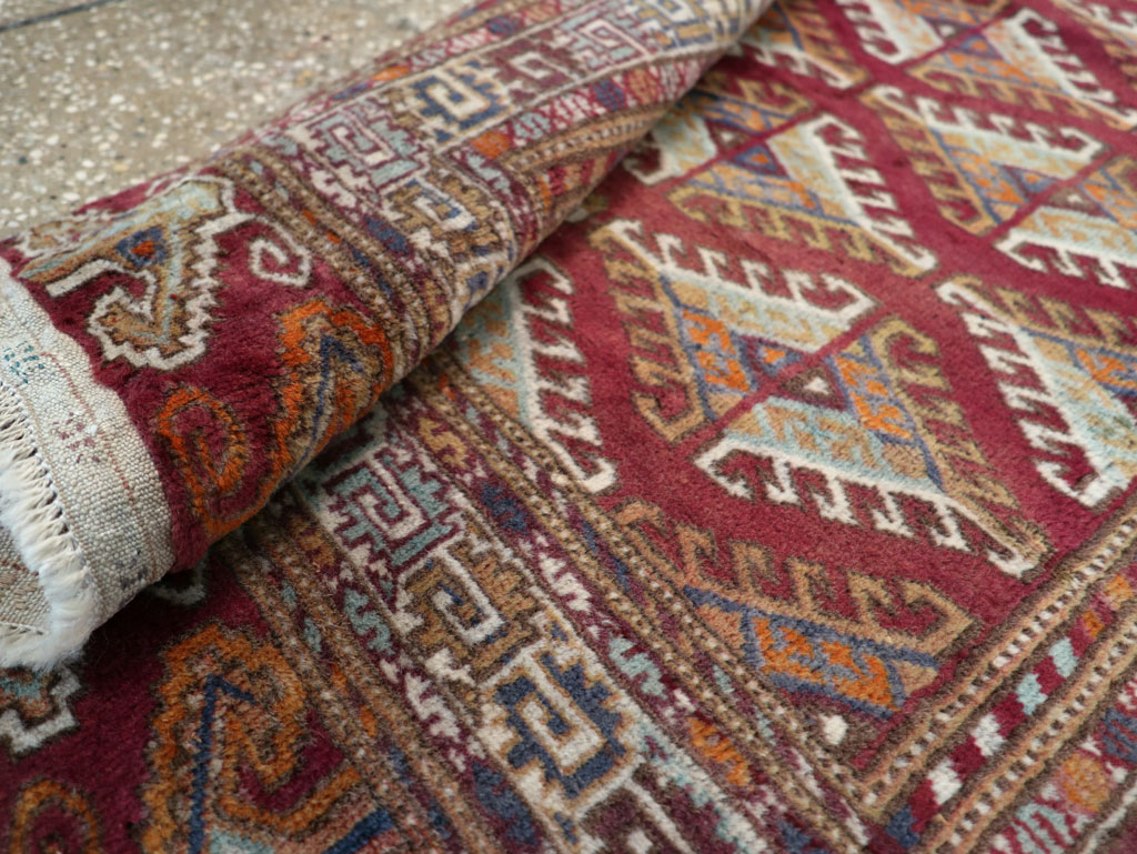 Vintage Central Asian Tekke Throw Rug, No.27569 - Gsblank