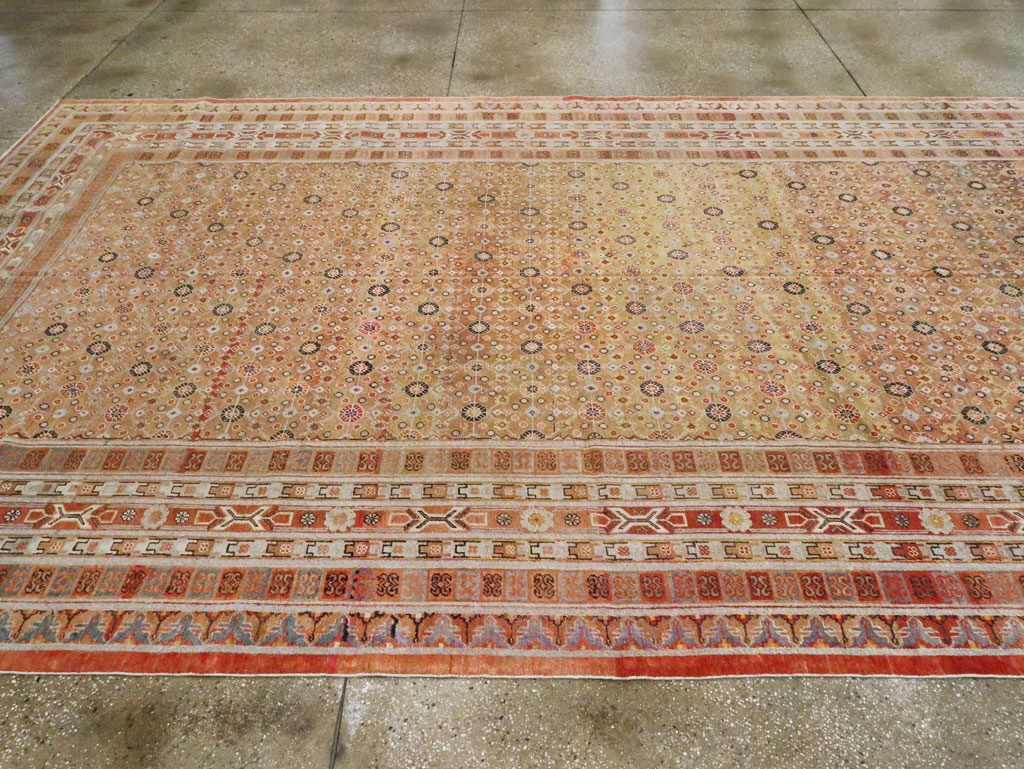 Antique East Turkestan Khotan Gallery Carpet, No.27573 - Gsblank