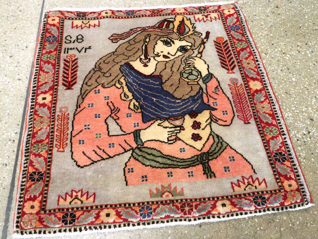 Vintage Persian Pictorial Tabriz Rug, No.27581 - Gsblank