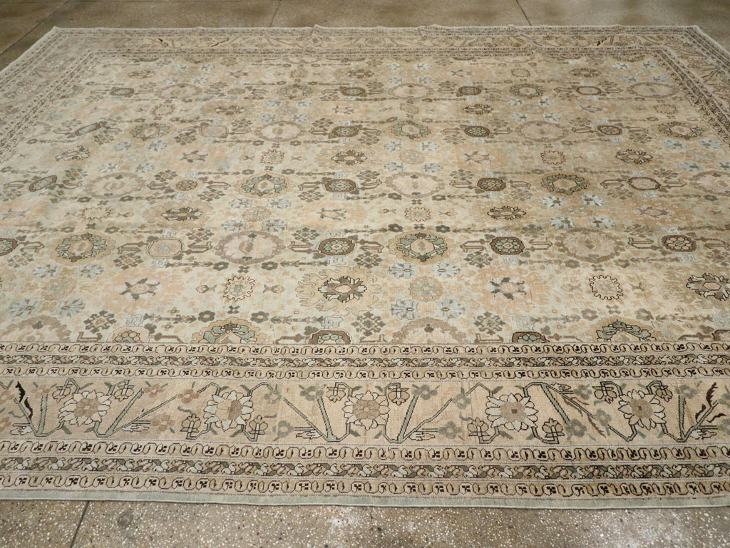 Antique Persian Tabriz Carpet, No.27620 - Gsblank