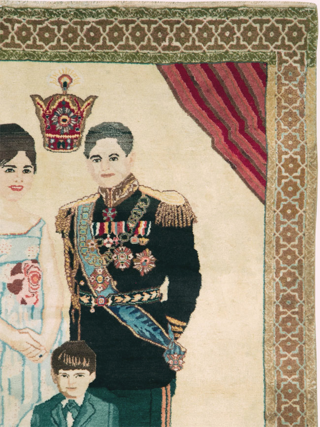 Vintage Persian Tabriz Pictorial Rug, No.27629 - Gsblank