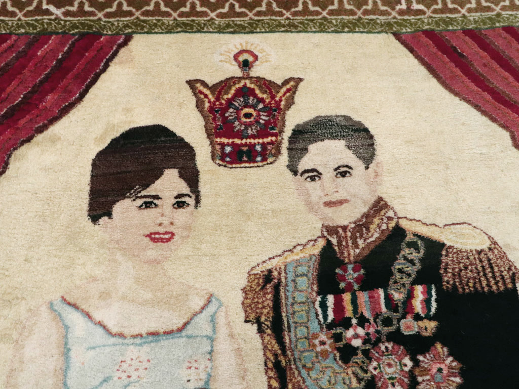 Vintage Persian Tabriz Pictorial Rug, No.27629 - Gsblank