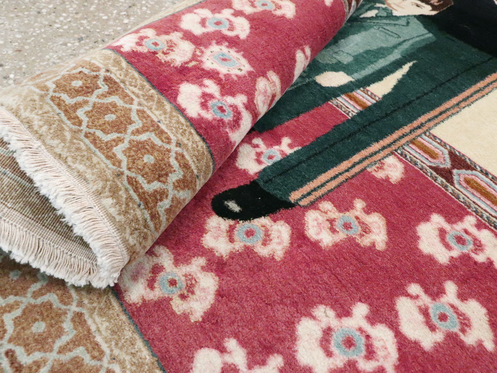 Vintage Persian Tabriz Pictorial Rug, No.27629 - Gsblank