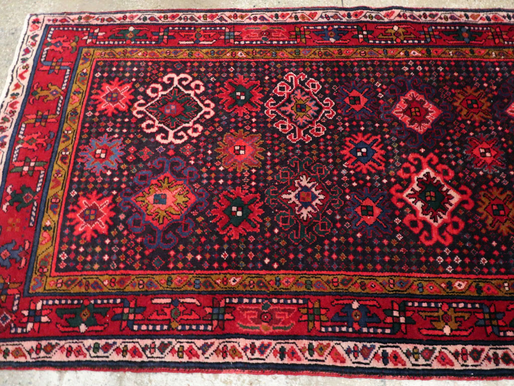 Vintage Persian Malayer Gallery Rug, No.27633 - Gsblank
