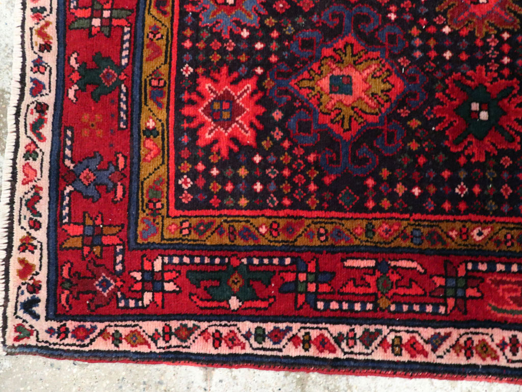 Vintage Persian Malayer Gallery Rug, No.27633 - Gsblank