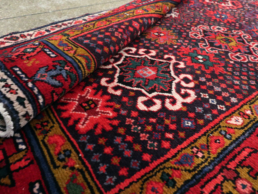 Vintage Persian Malayer Gallery Rug, No.27633 - Gsblank