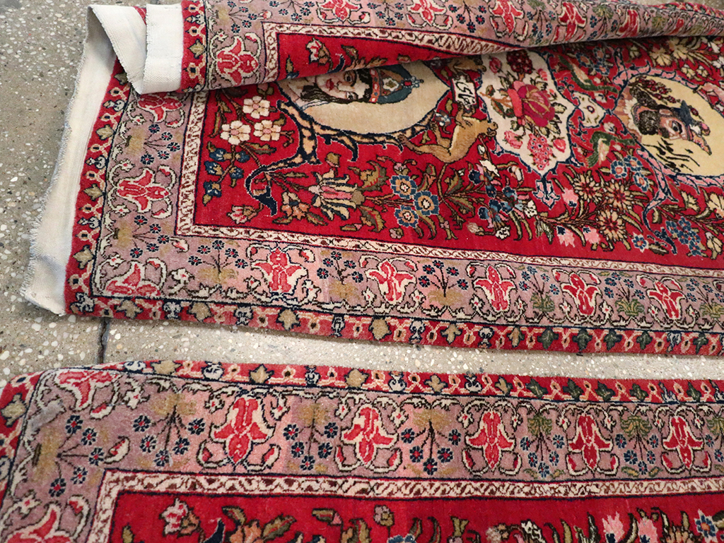 Vintage Persian Tabriz Pictorial Rug, No.27639 - Gsblank