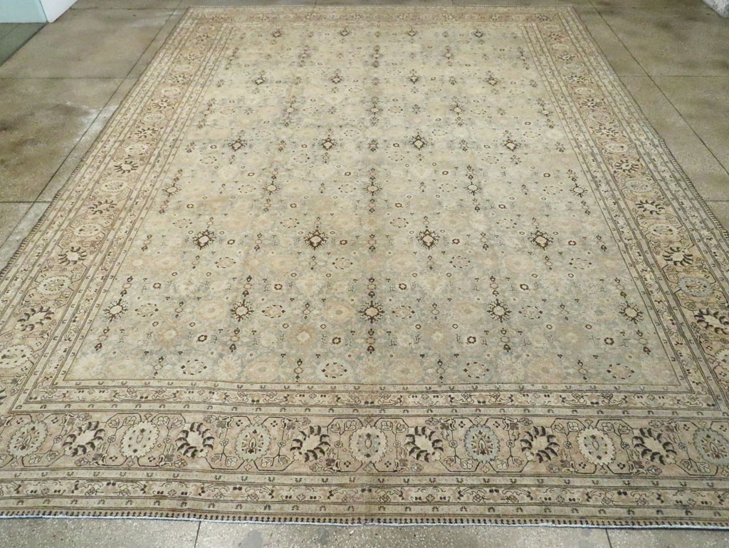 Antique Persian Tabriz Carpet, No.27659 - Gsblank