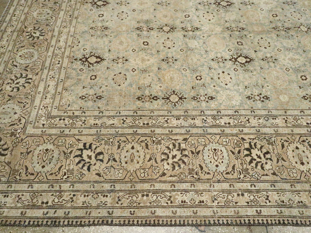 Antique Persian Tabriz Carpet, No.27659 - Gsblank